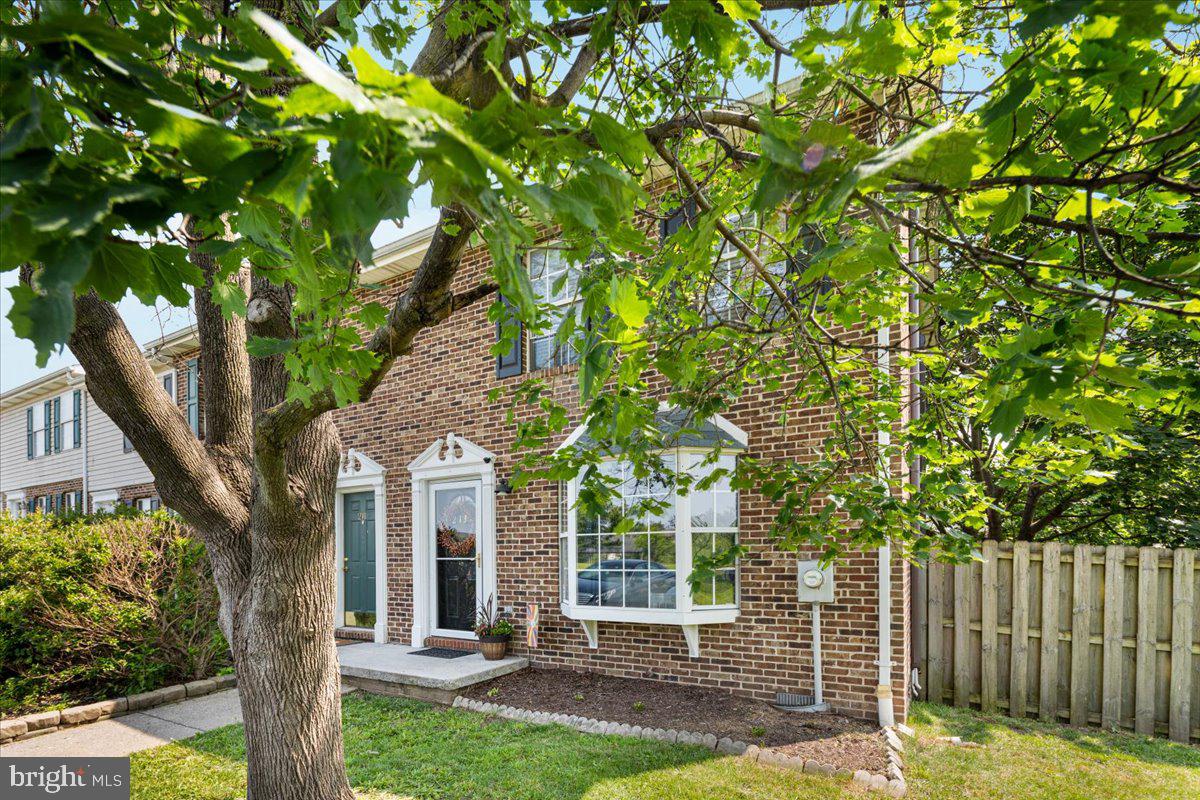 BROOKLAND HEIGHTS - Residential