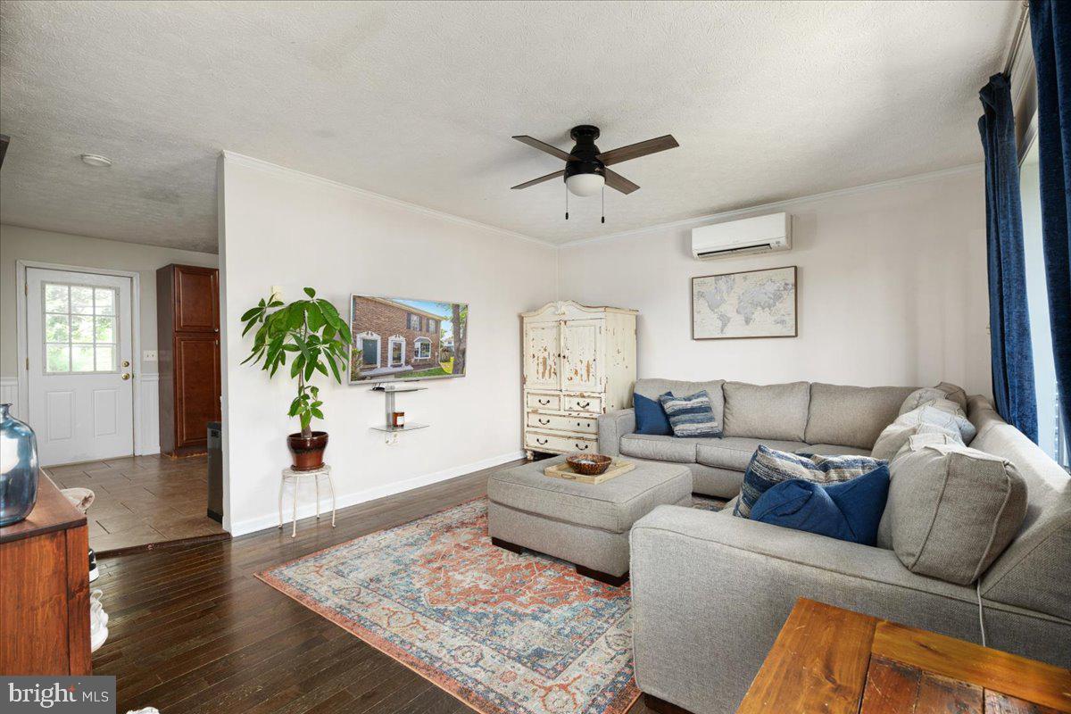 BROOKLAND HEIGHTS - Residential