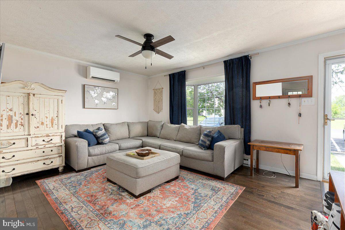 BROOKLAND HEIGHTS - Residential