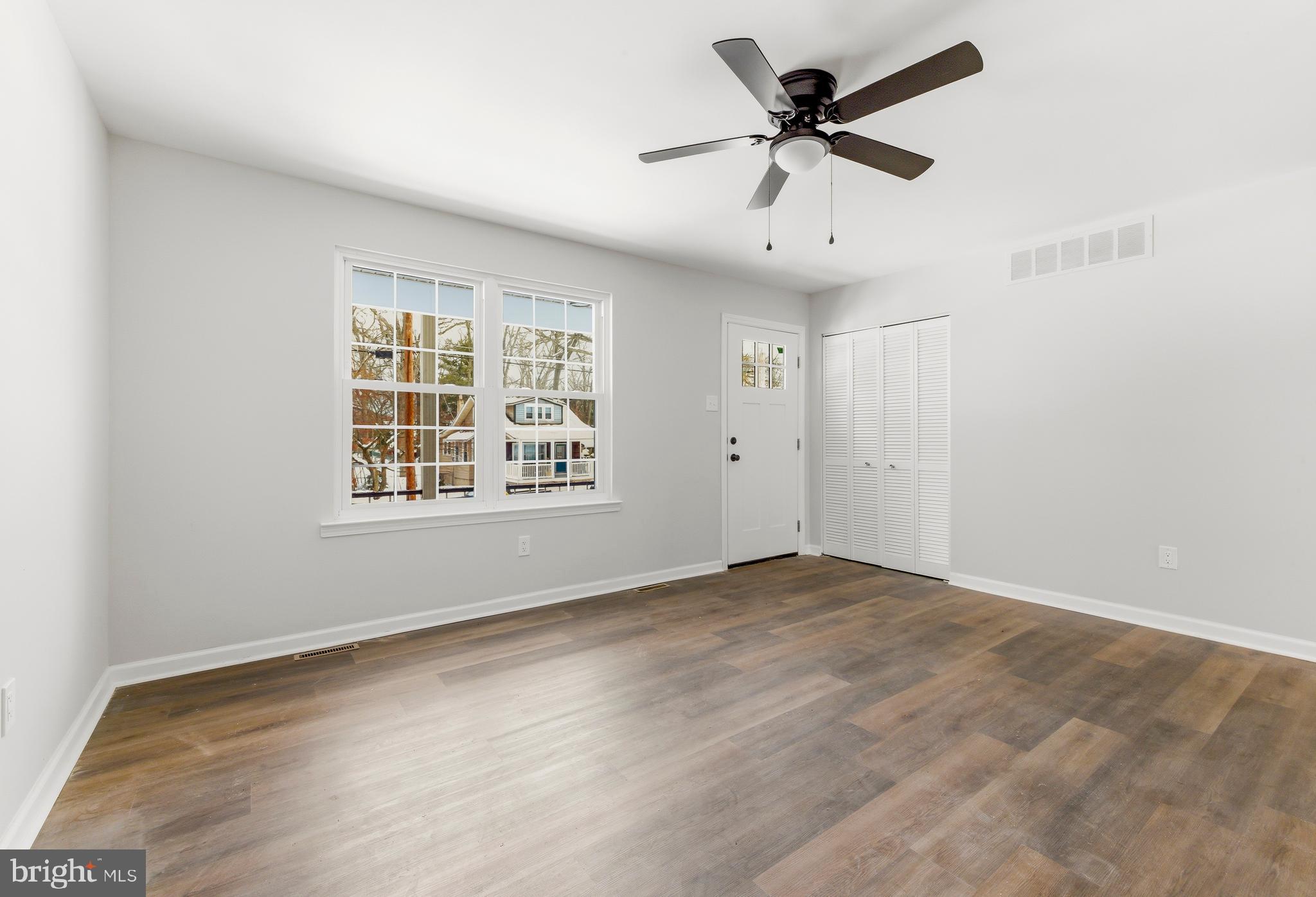 16 E WOODBURN AVENUE