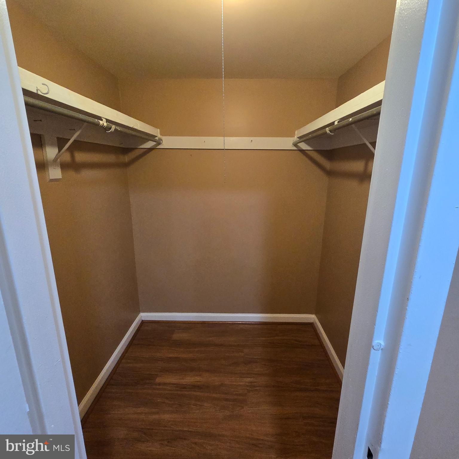 THOMAS CHOICE GARDENS - Residential Lease