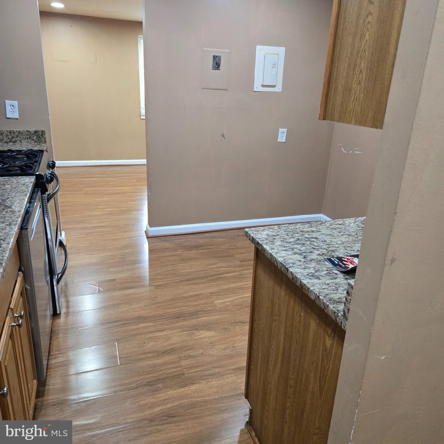 THOMAS CHOICE GARDENS - Residential Lease