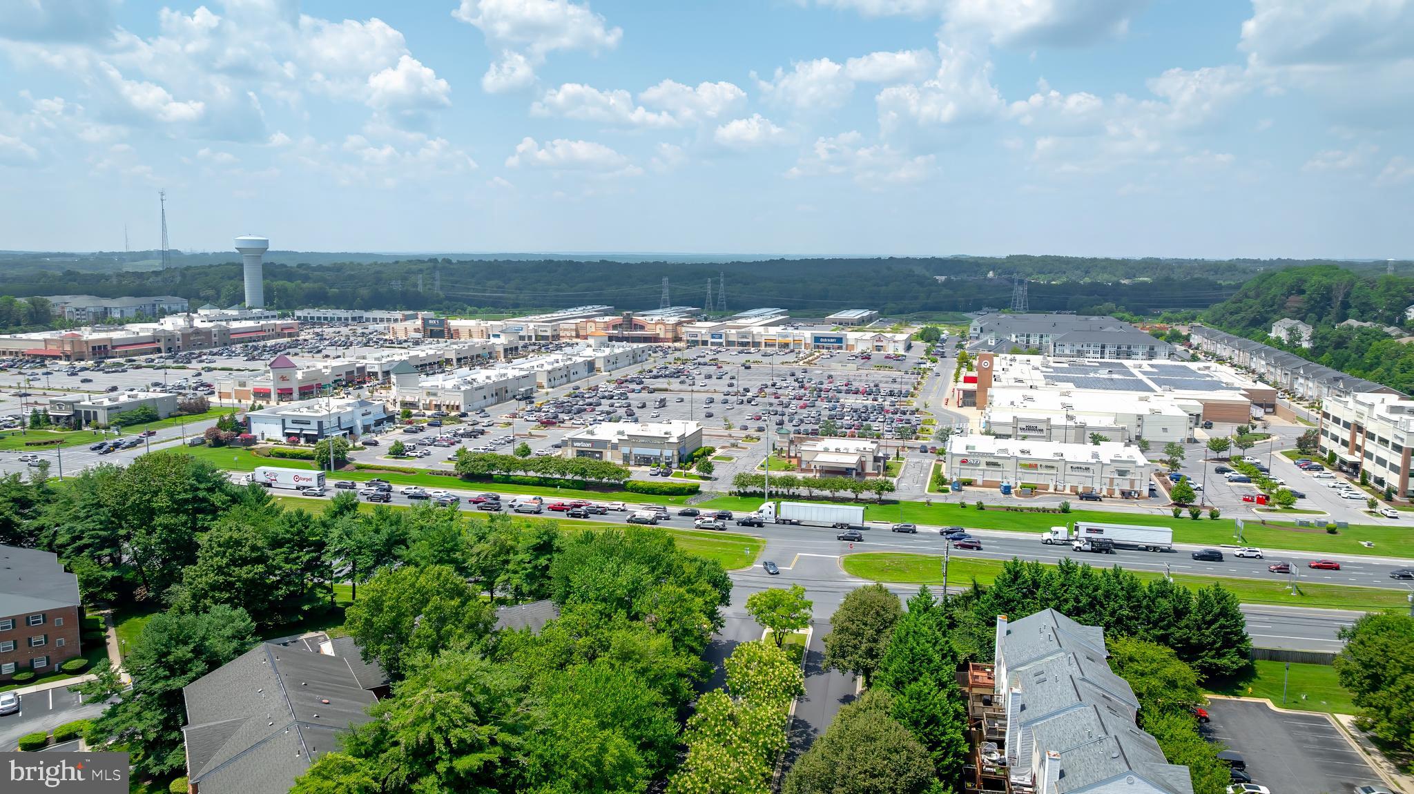 THE KNOLLS - Residential