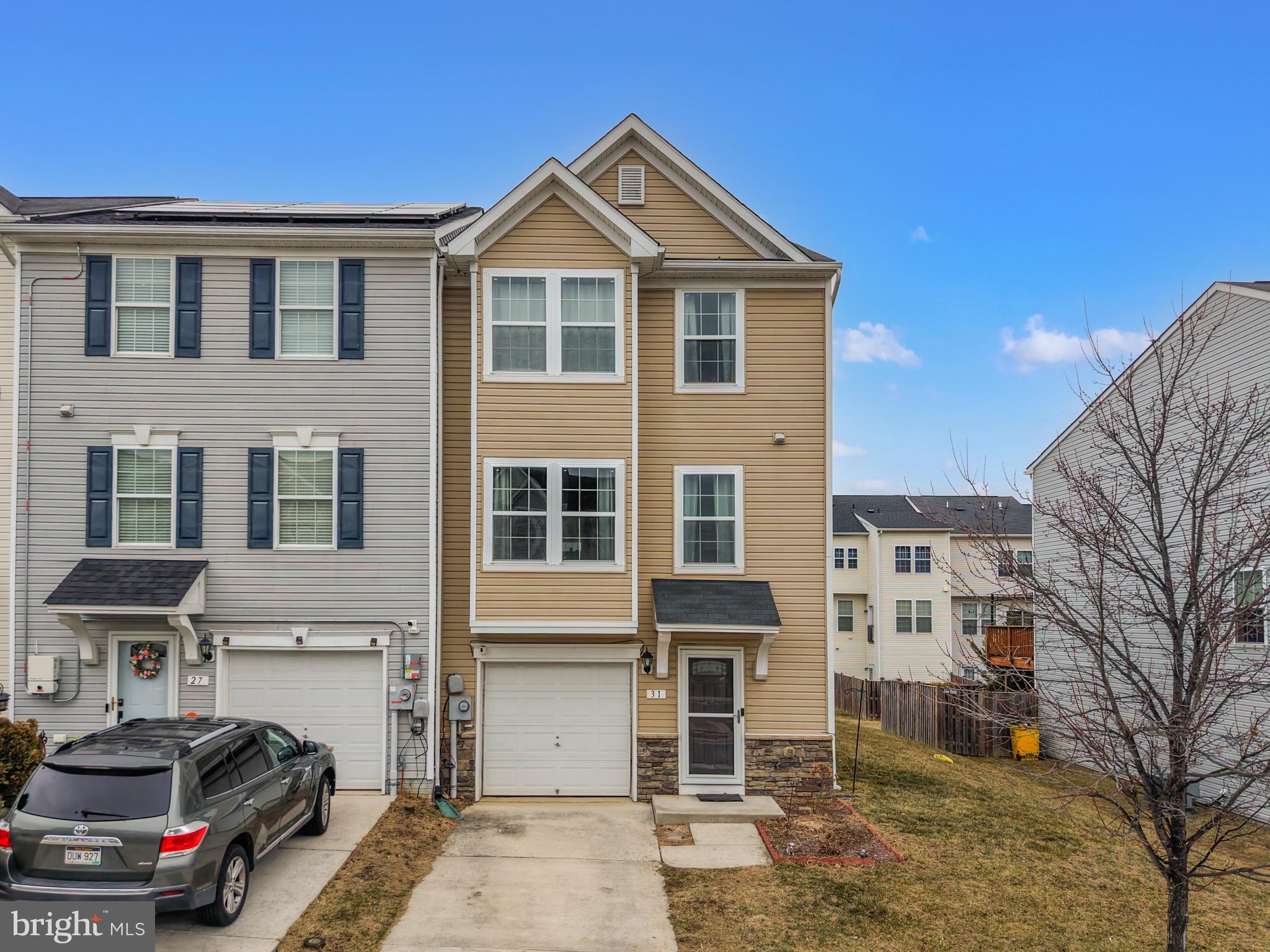 RIVERSIDE - Residential