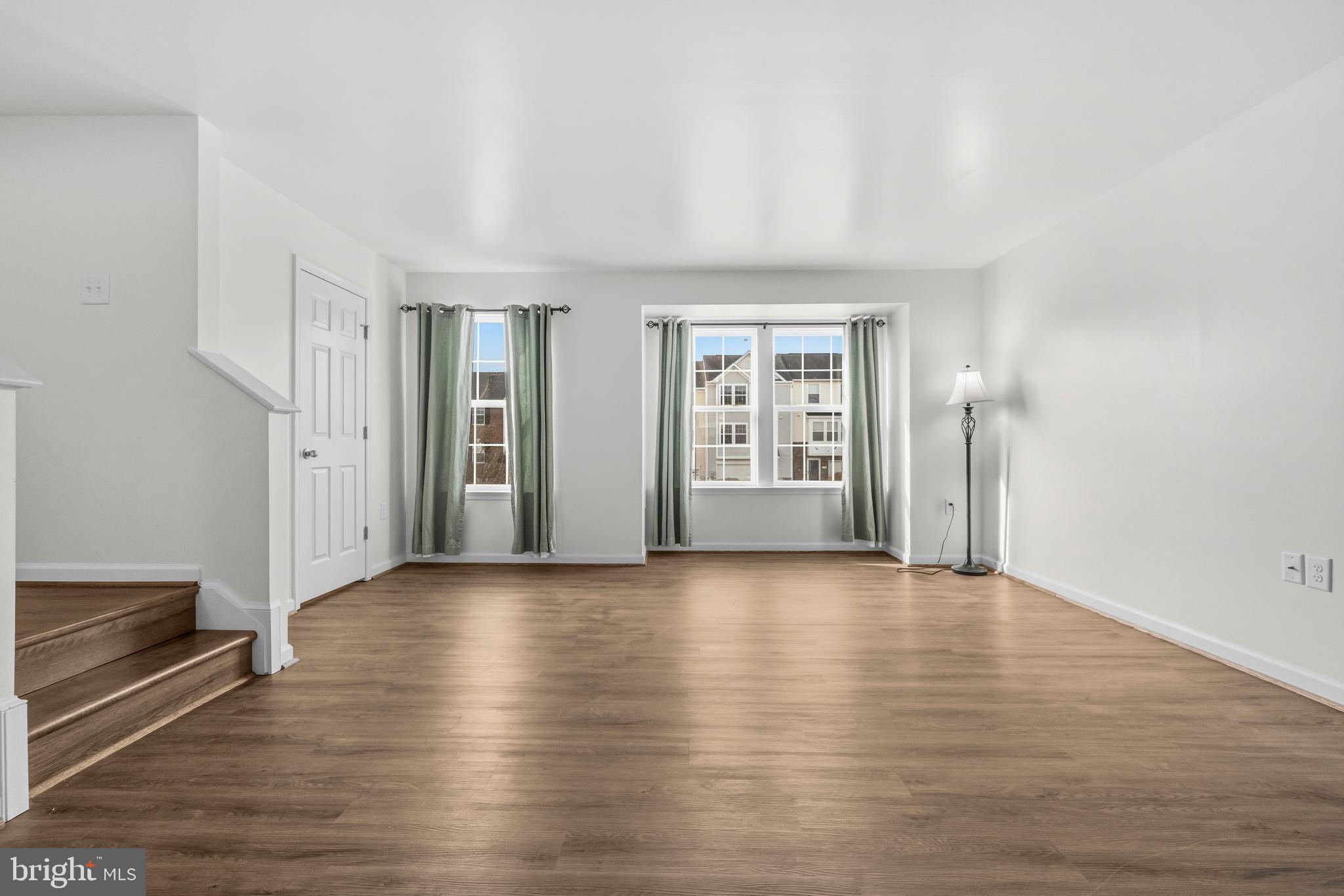 RIVERSIDE - Residential