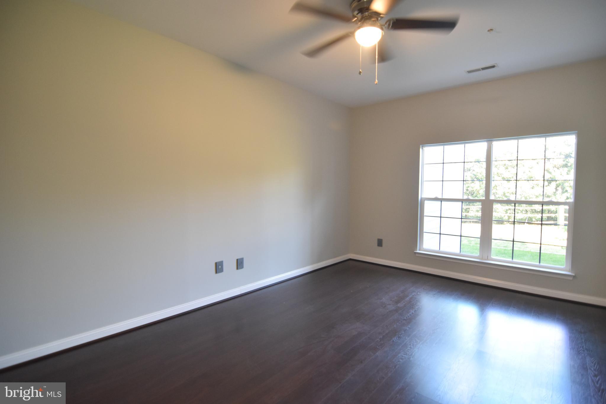 SOLOMONS LANDING - Residential