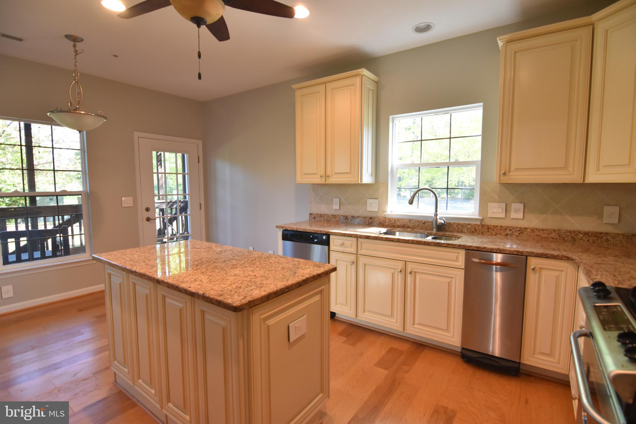 SOLOMONS LANDING - Residential