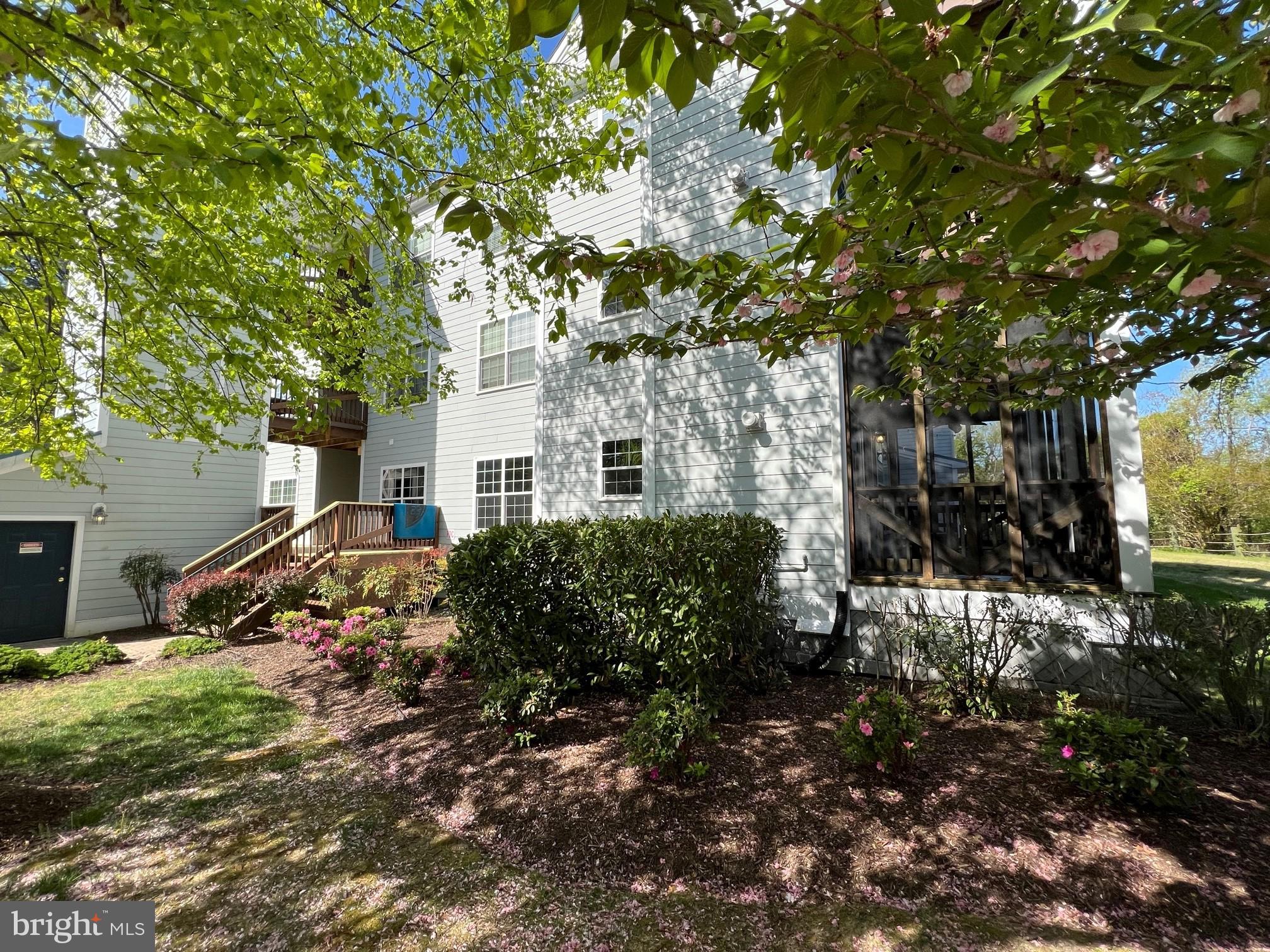 SOLOMONS LANDING - Residential