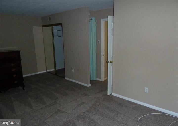 25 HATTERS COURT 25