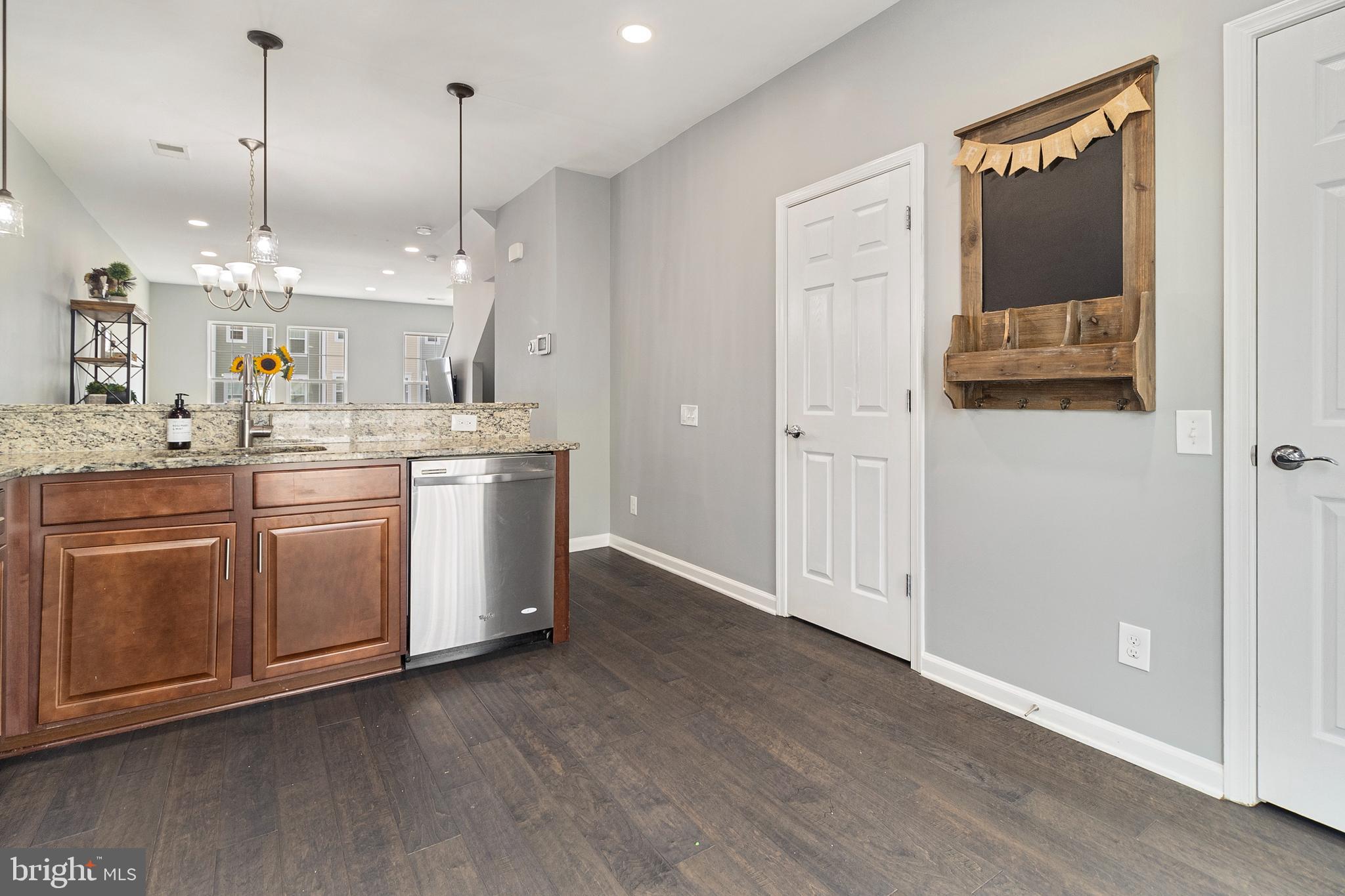 CHERRY HILL CROSSING CONDOMINIUM - Residential