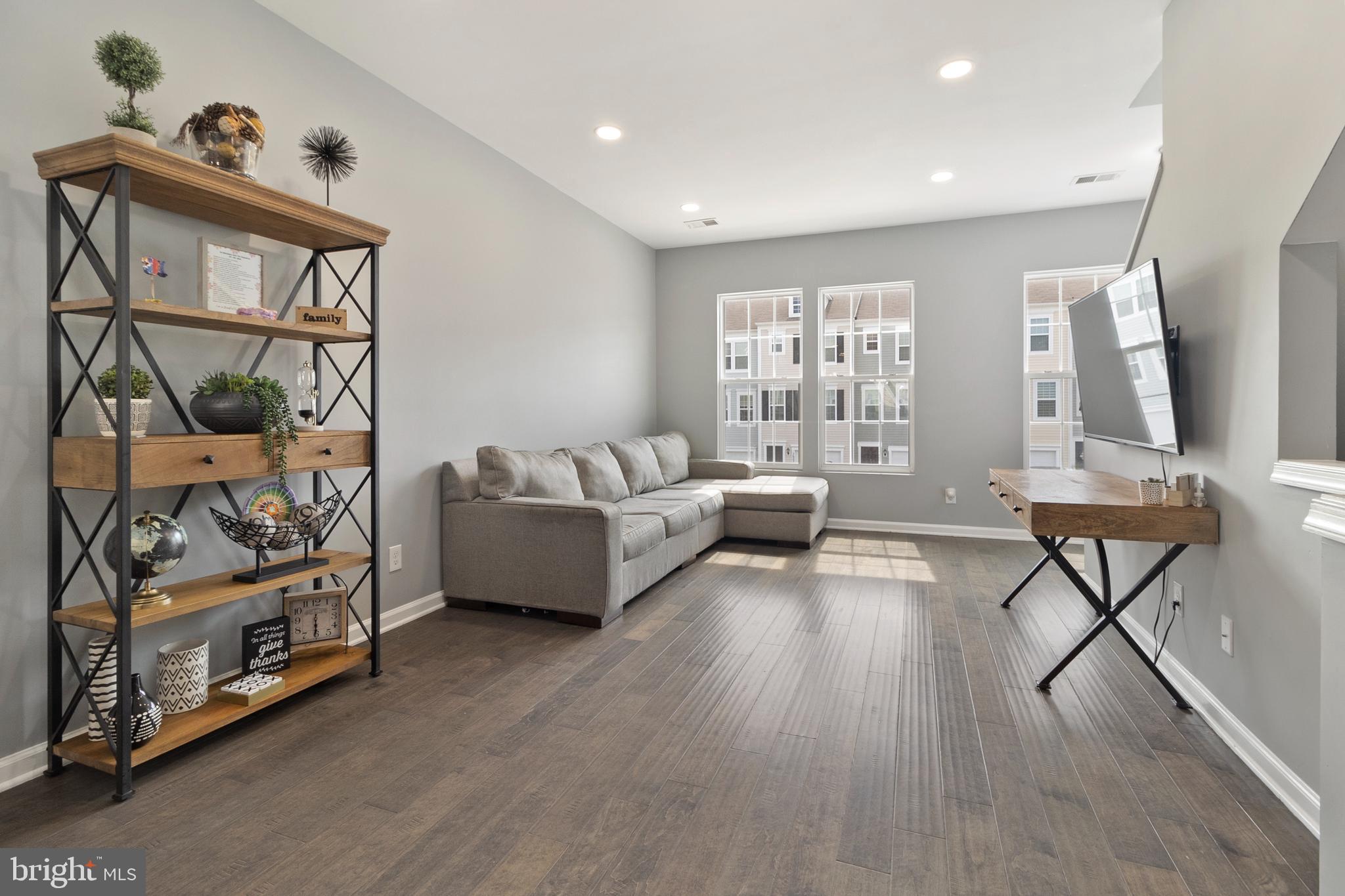 CHERRY HILL CROSSING CONDOMINIUM - Residential