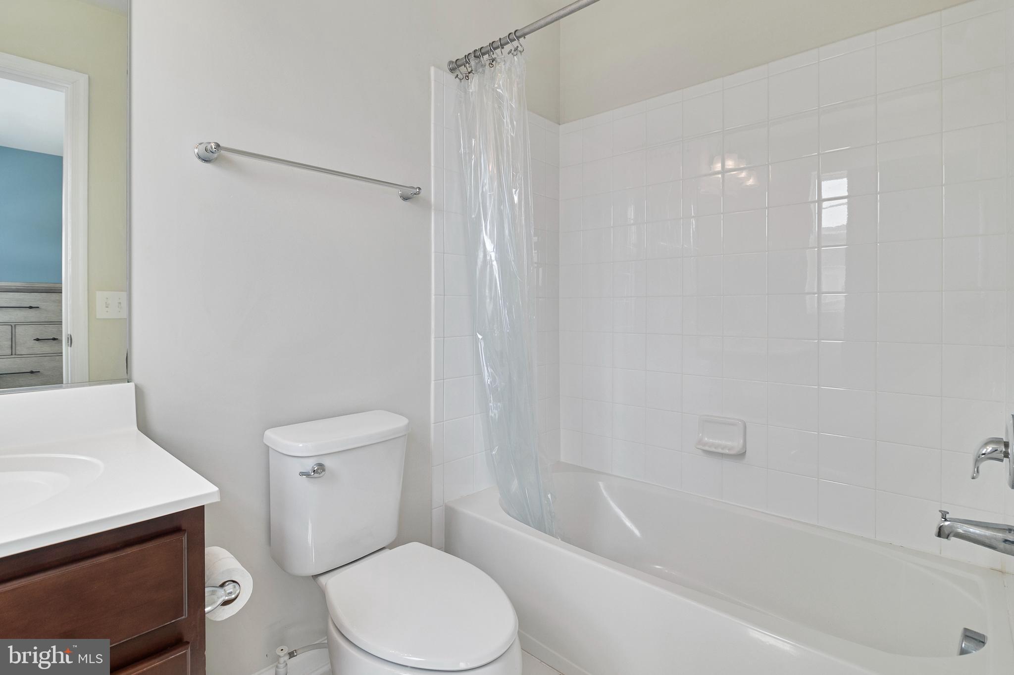 CHERRY HILL CROSSING CONDOMINIUM - Residential