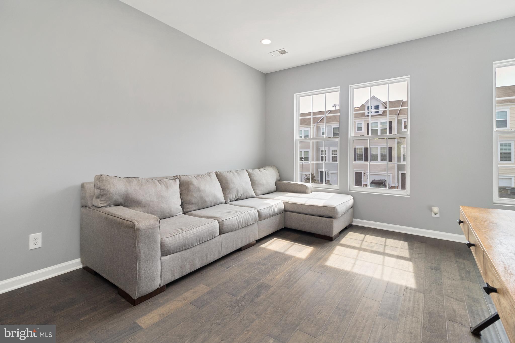 CHERRY HILL CROSSING CONDOMINIUM - Residential