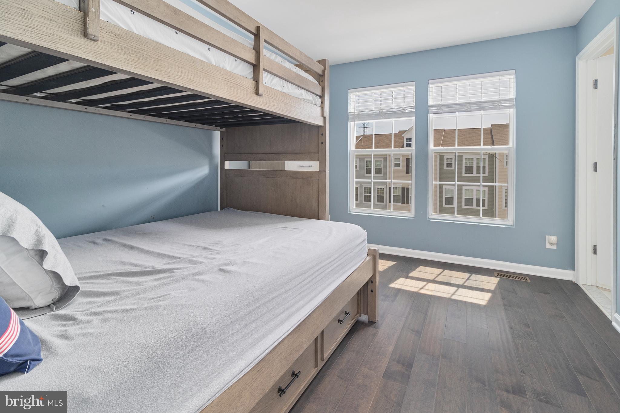 CHERRY HILL CROSSING CONDOMINIUM - Residential