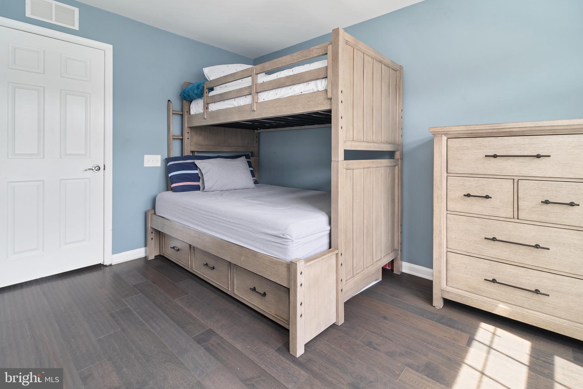 CHERRY HILL CROSSING CONDOMINIUM - Residential