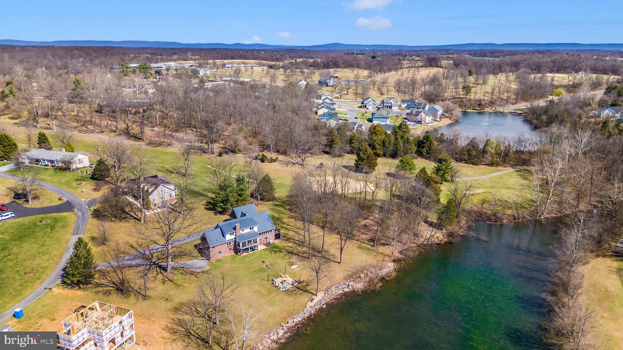 HOWARD SPEAKS - Residential