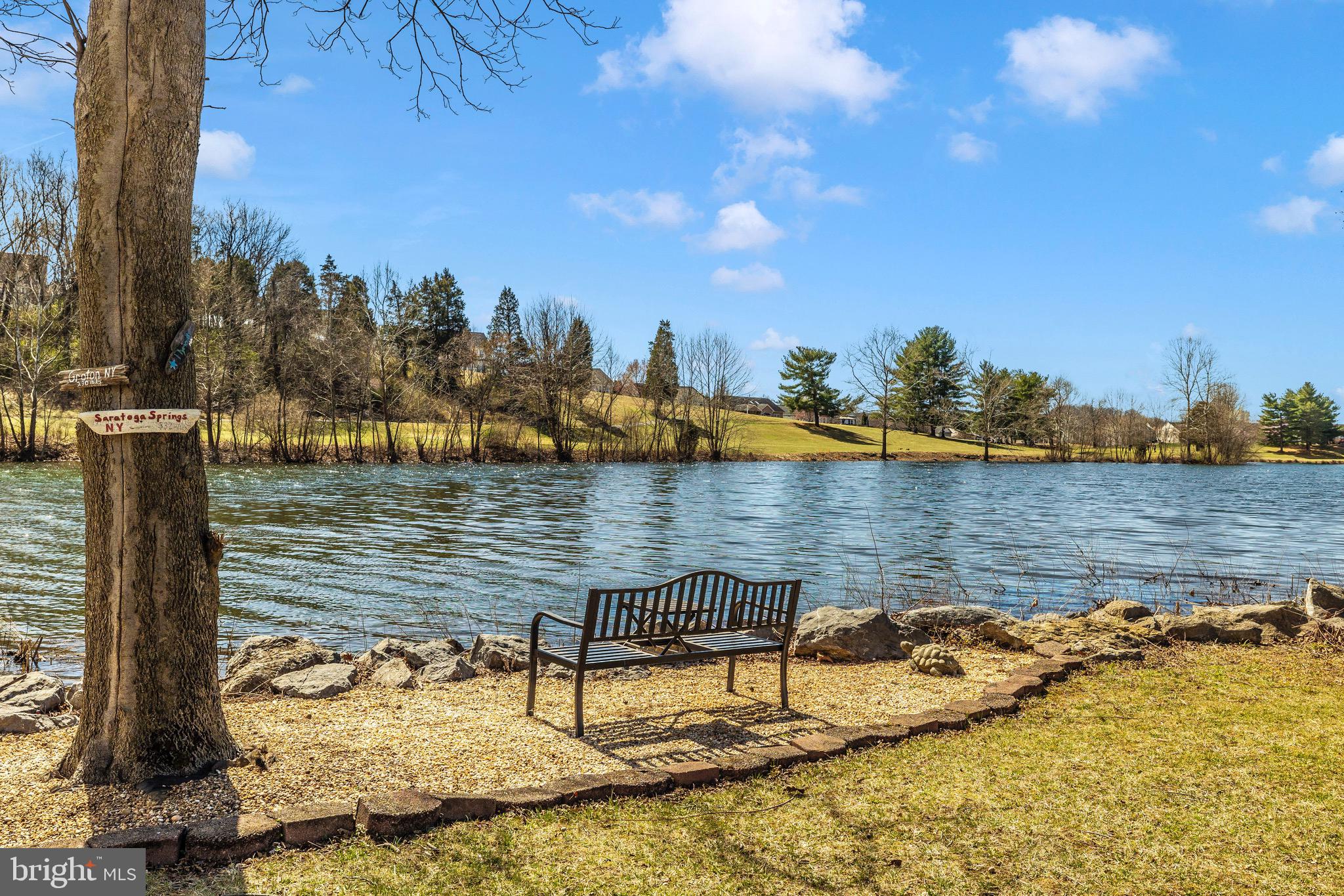 HOWARD SPEAKS - Residential