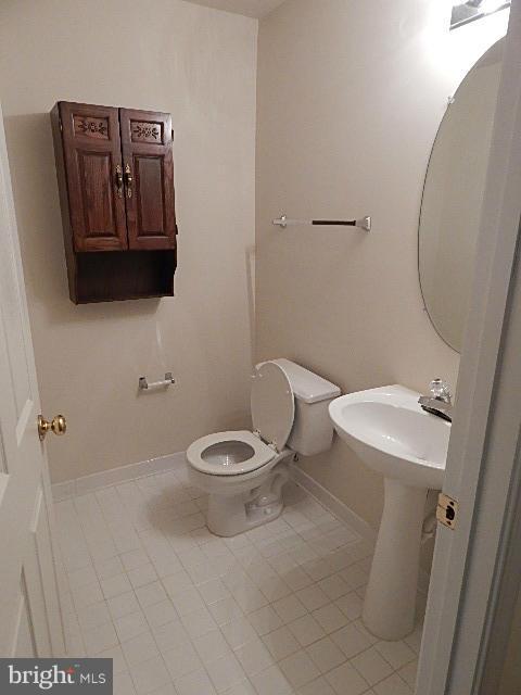 CLOVERLEAF CENTER - Residential