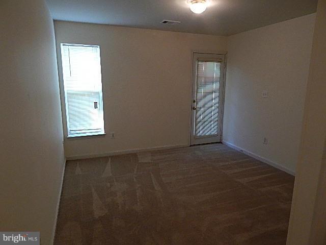 CLOVERLEAF CENTER - Residential