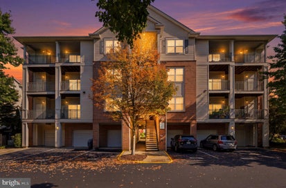 4415 WEATHERINGTON LANE 404 FAIRFAX VA 22030