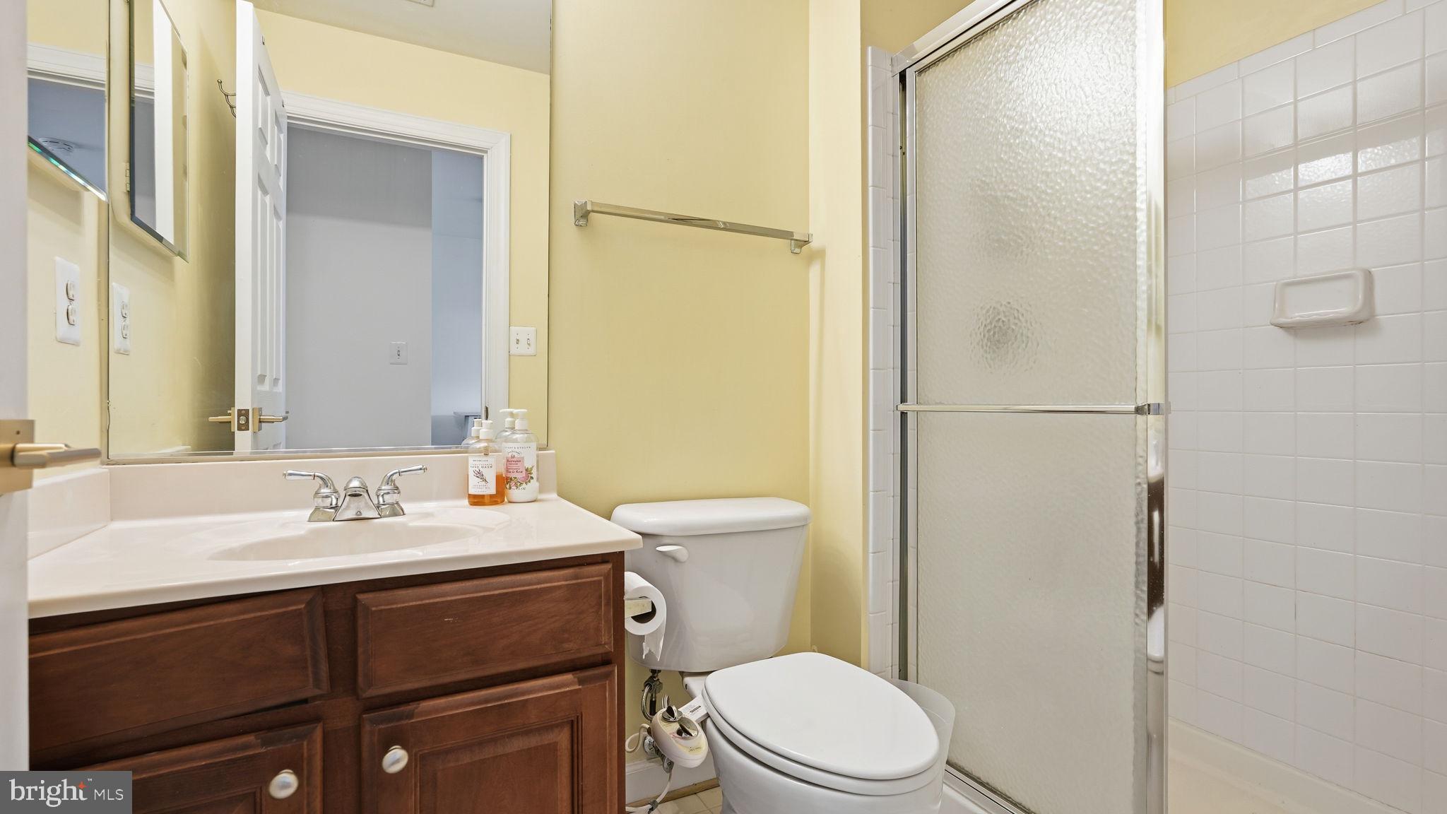 SEVEN LAKES - Residential