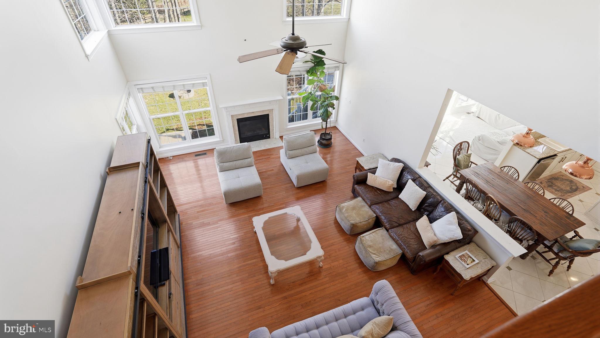 SEVEN LAKES - Residential