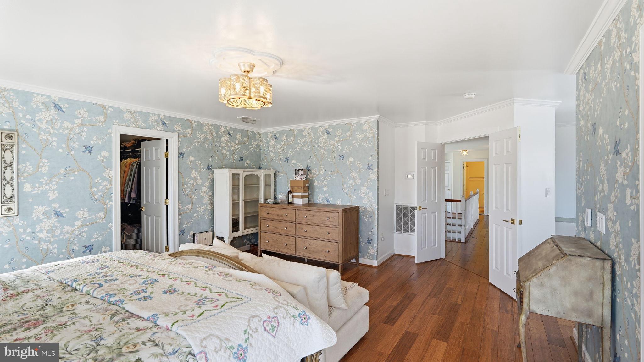 SEVEN LAKES - Residential