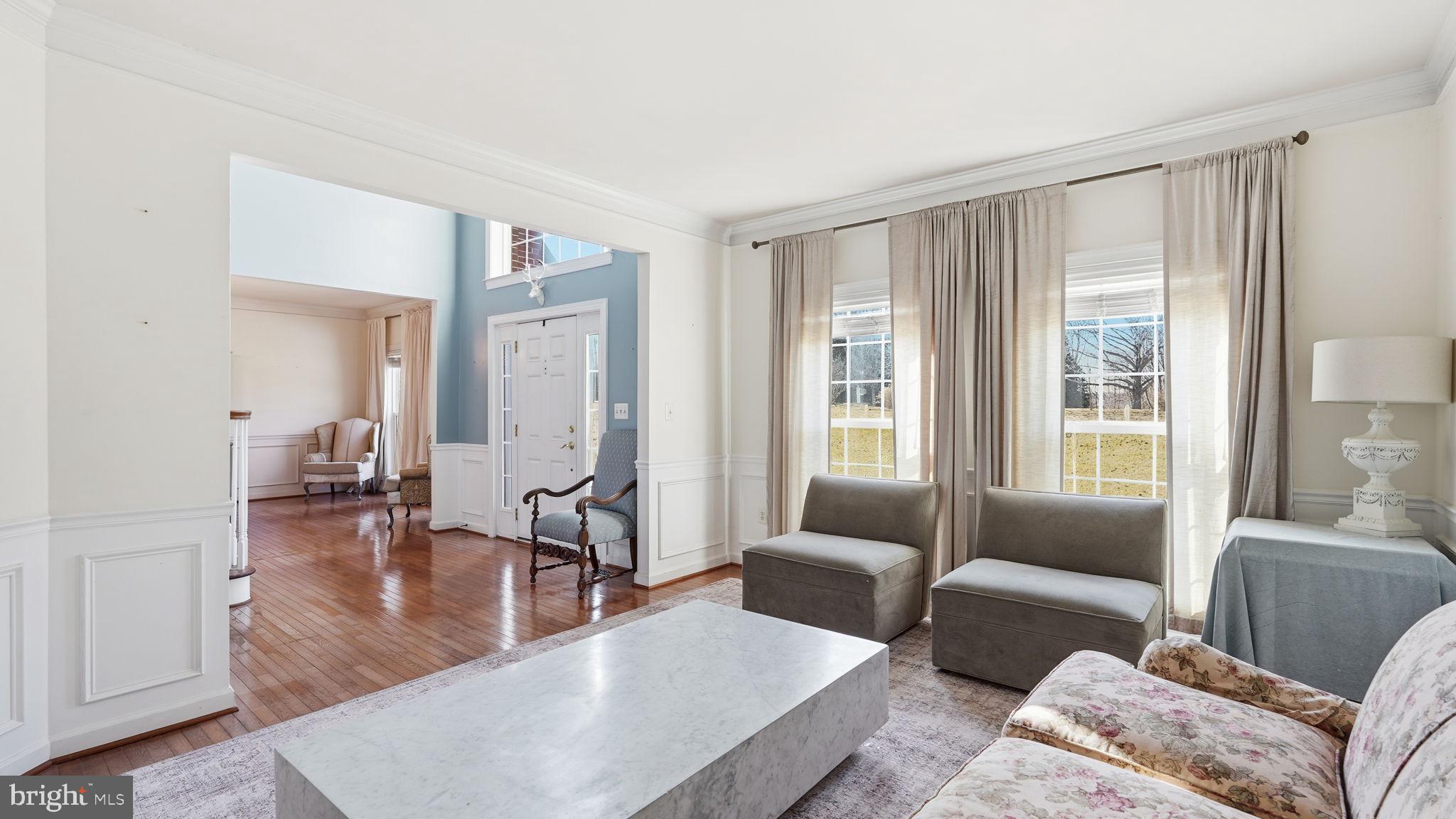 SEVEN LAKES - Residential