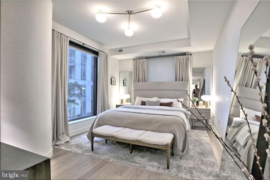 THE BORO TYSONS - Residential