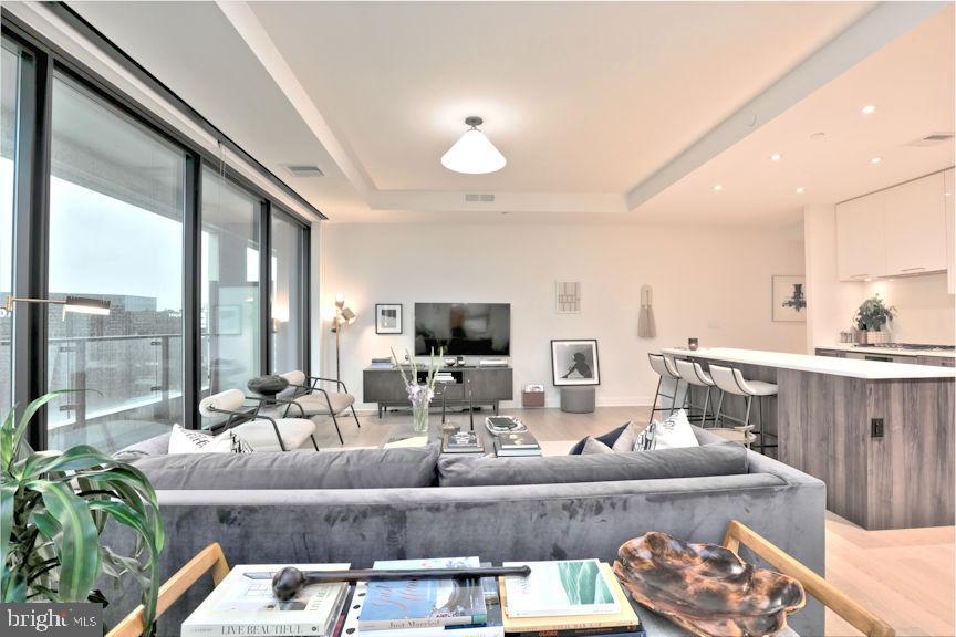 THE BORO TYSONS - Residential