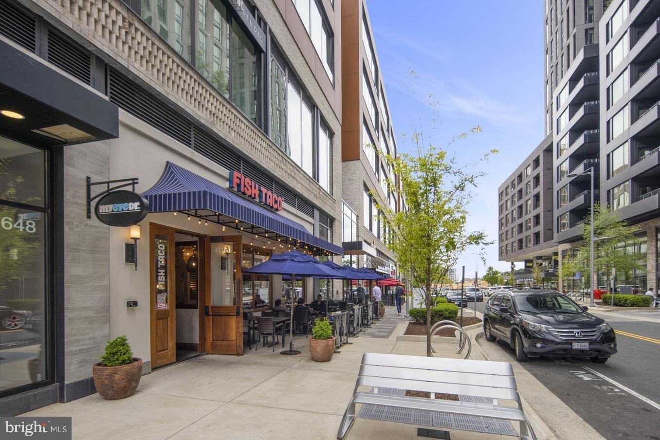 THE BORO TYSONS - Residential