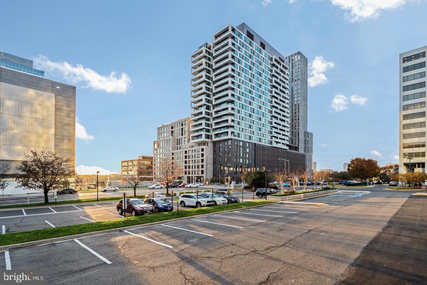 The Verse an exquisite condominium residence ideally located at The Boro, Tysons dynamic, walkable community. A modern composition of style, Verse is perfectly arranged for the sophisticated life., Verse is a great place you can call home. Discover a world of remarkable amenities. 24-hour concierge. Welcome guests around the chef's kitchen in our celebration space or lounge outdoors on the private terrace. Need a good workout? A fitness spa is always waiting. the Verse features 25 stories of iconic luxury. This is a world-class residence . Enjoy immediate access to everyday ease and fun. The Boro is conveniently located next to the Metro station and adjacent to Rt 7. It is truly a walkable downtown experience in Tysons! Restaurants, bars, coffee shops, retail stores, fountains and a movie theater are all within a 5 minute walk! The largest Whole Foods on the area is also directly underneath Verse and The Boro! 2 full size parking spaces included in the rent.