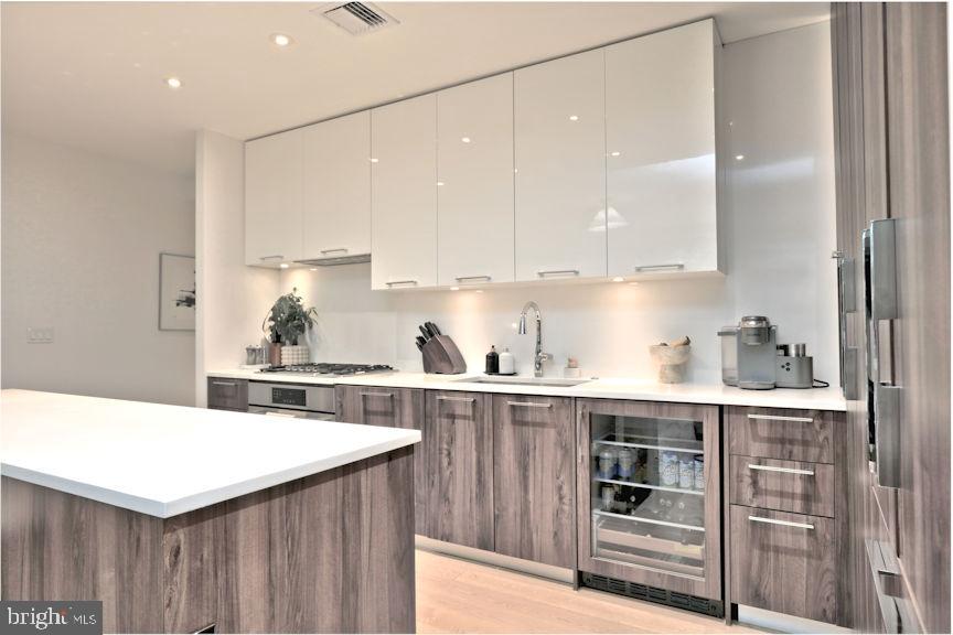 THE BORO TYSONS - Residential