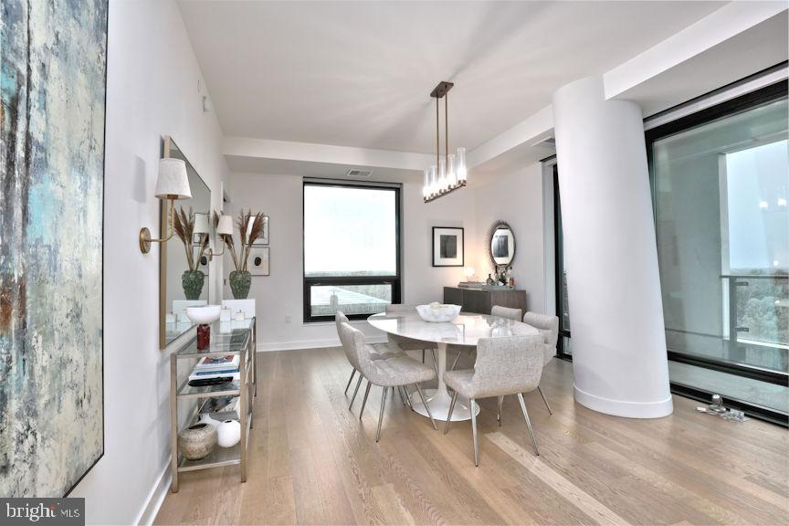 THE BORO TYSONS - Residential