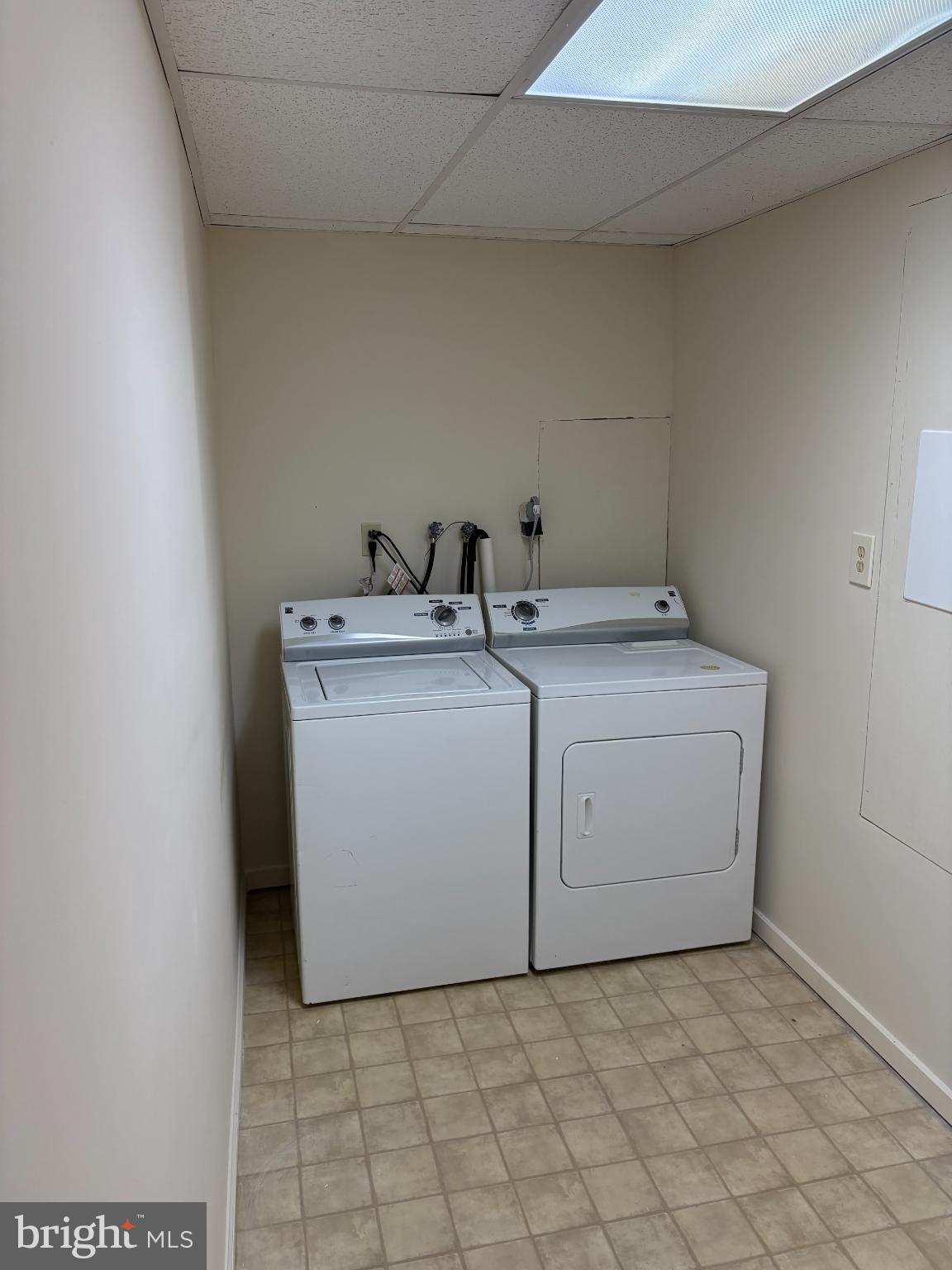 RIVERSIDE - Residential