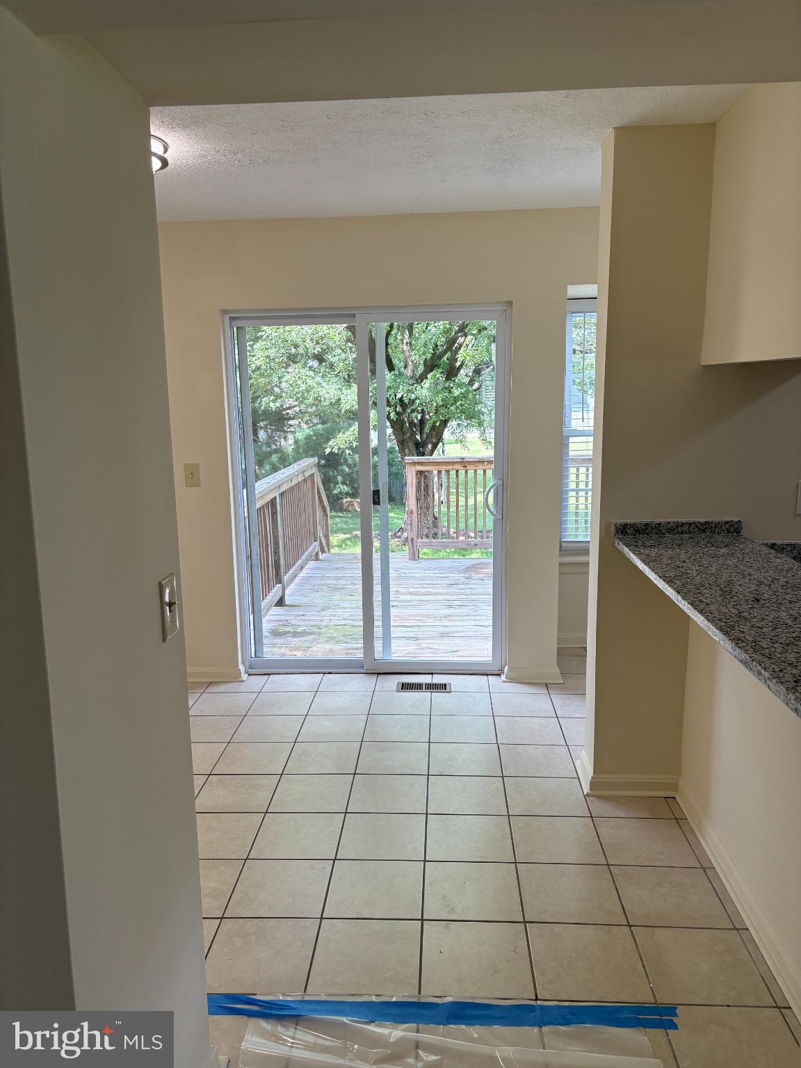 RIVERSIDE - Residential