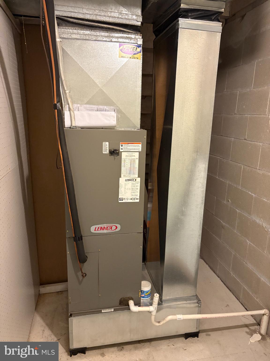 RIVERSIDE - Residential