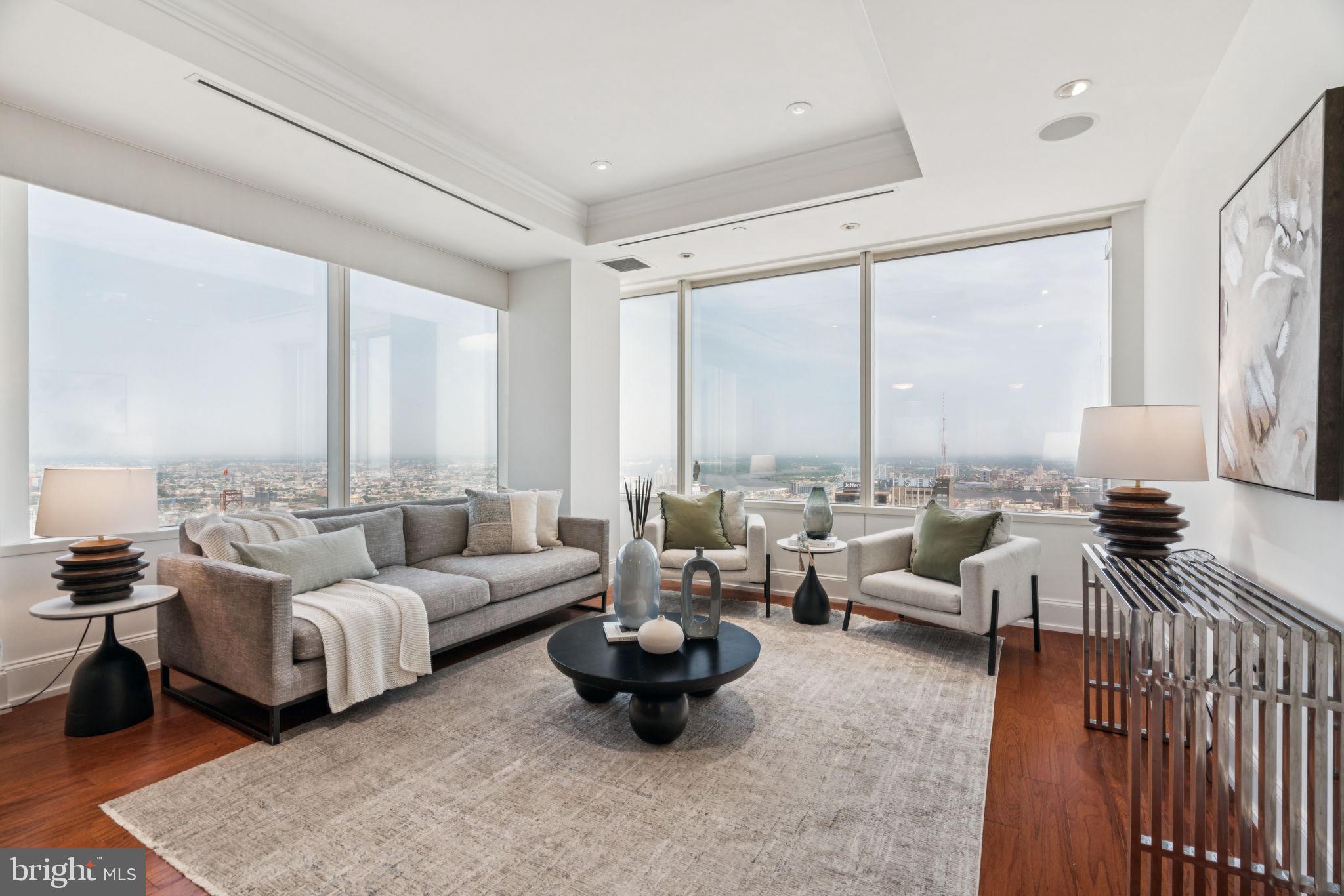CENTER CITY - Residential