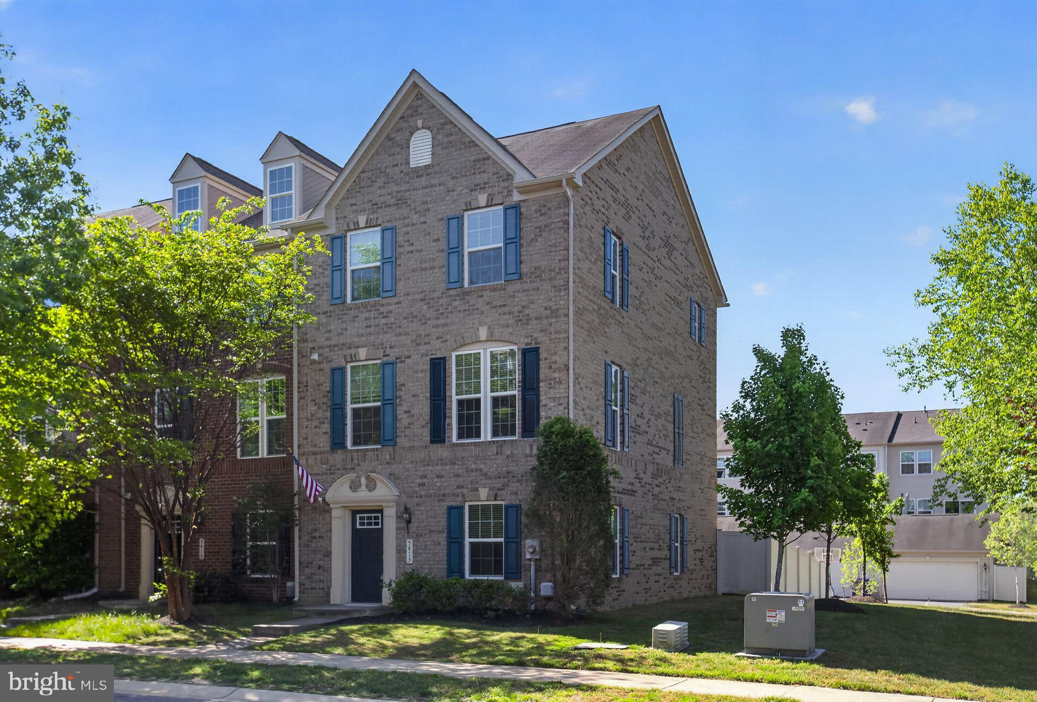 5413 DOUBLEDAY LANE