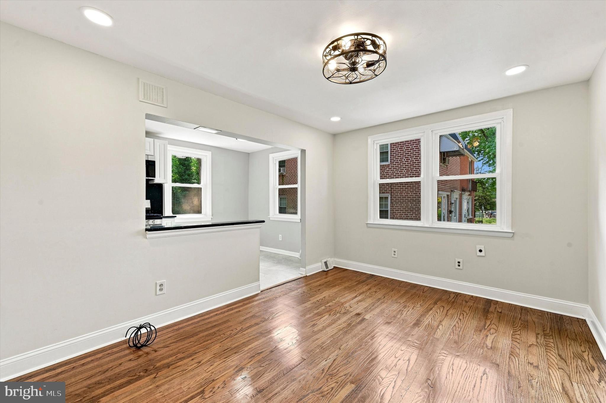 327 GREENWOOD ROAD