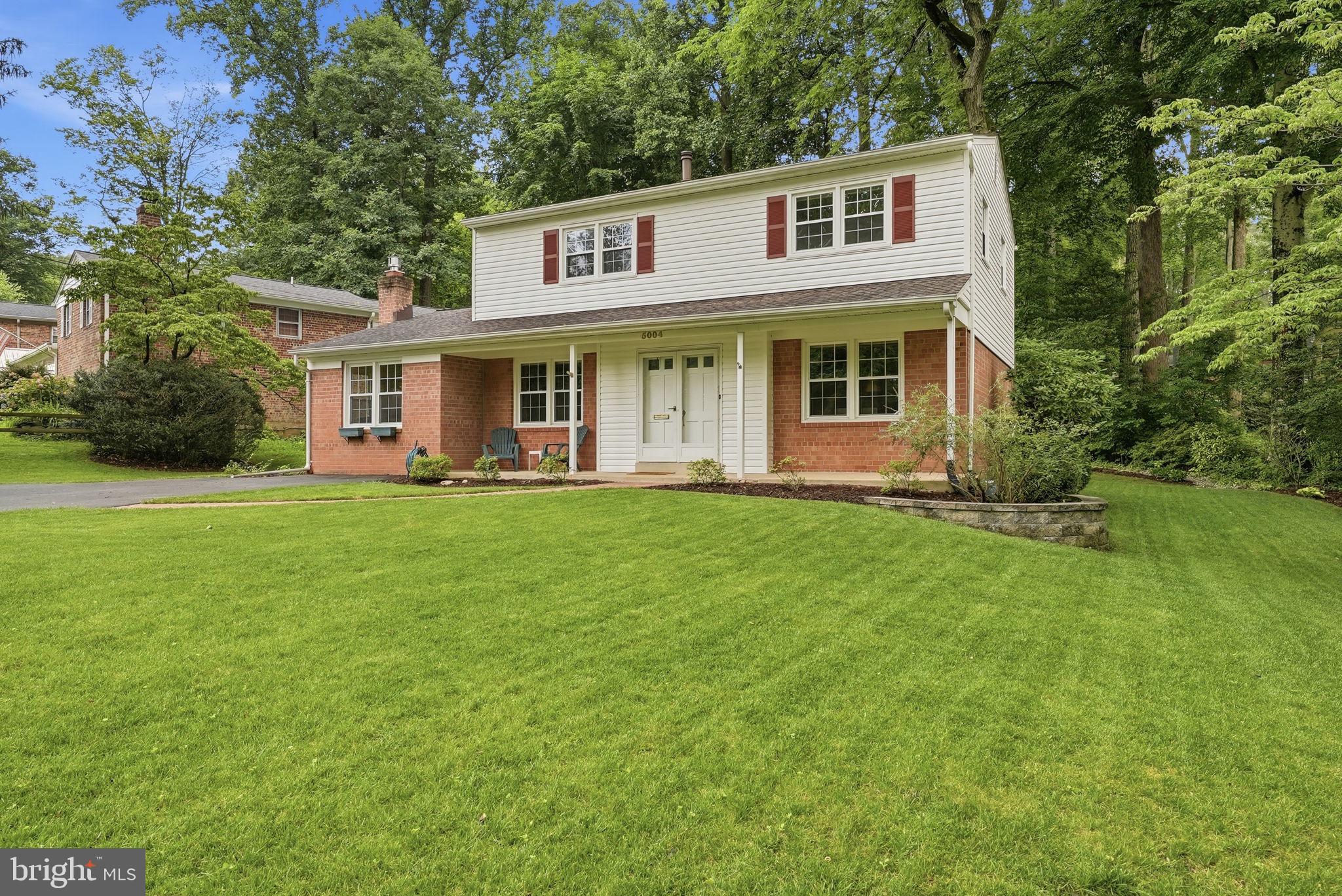 5004 LINETTE LANE