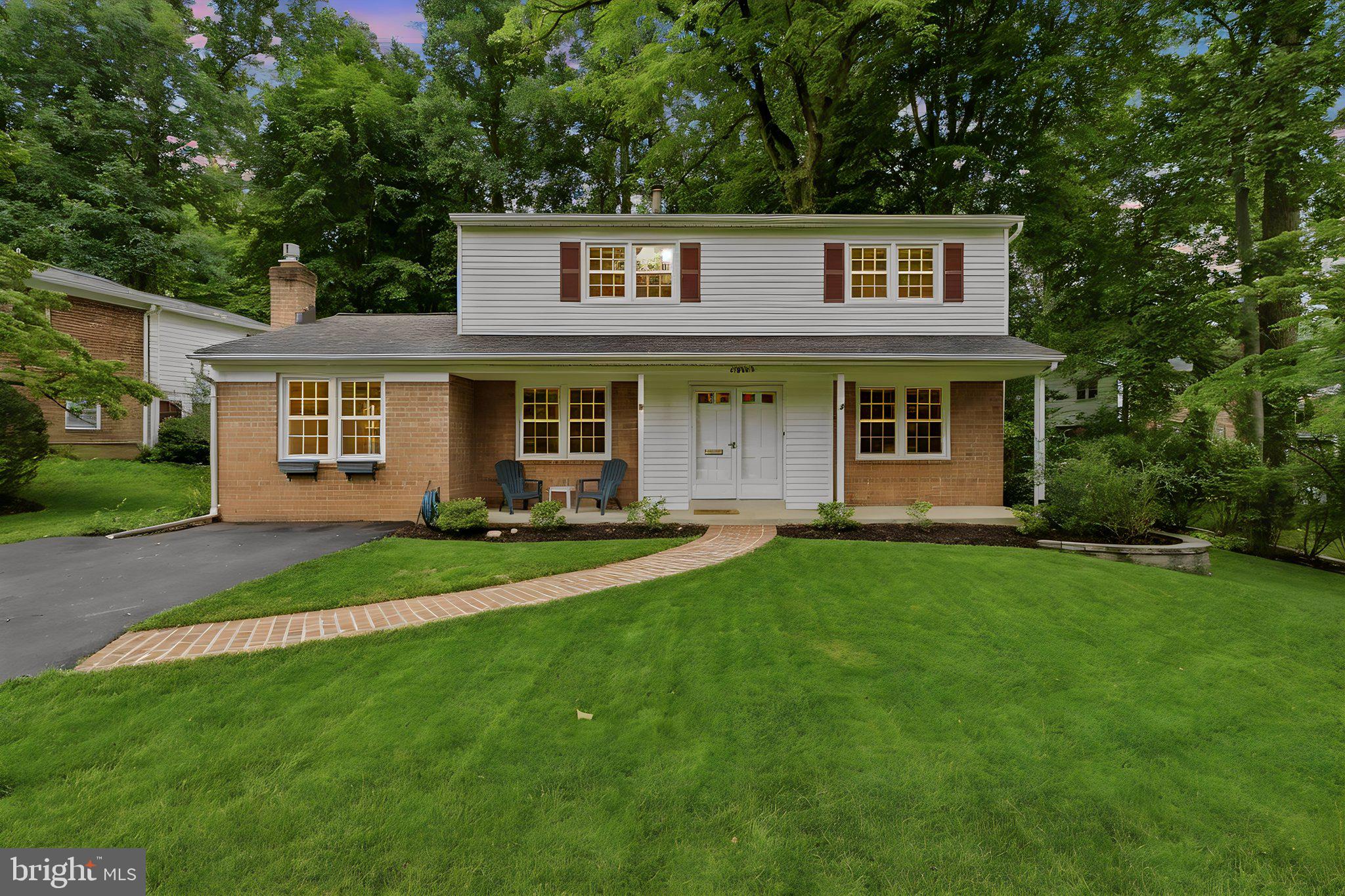 5004 LINETTE LANE
