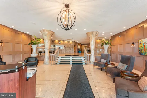 309 Florence Avenue Unit 119-N, Jenkintown, PA MLS: PAMC2147650