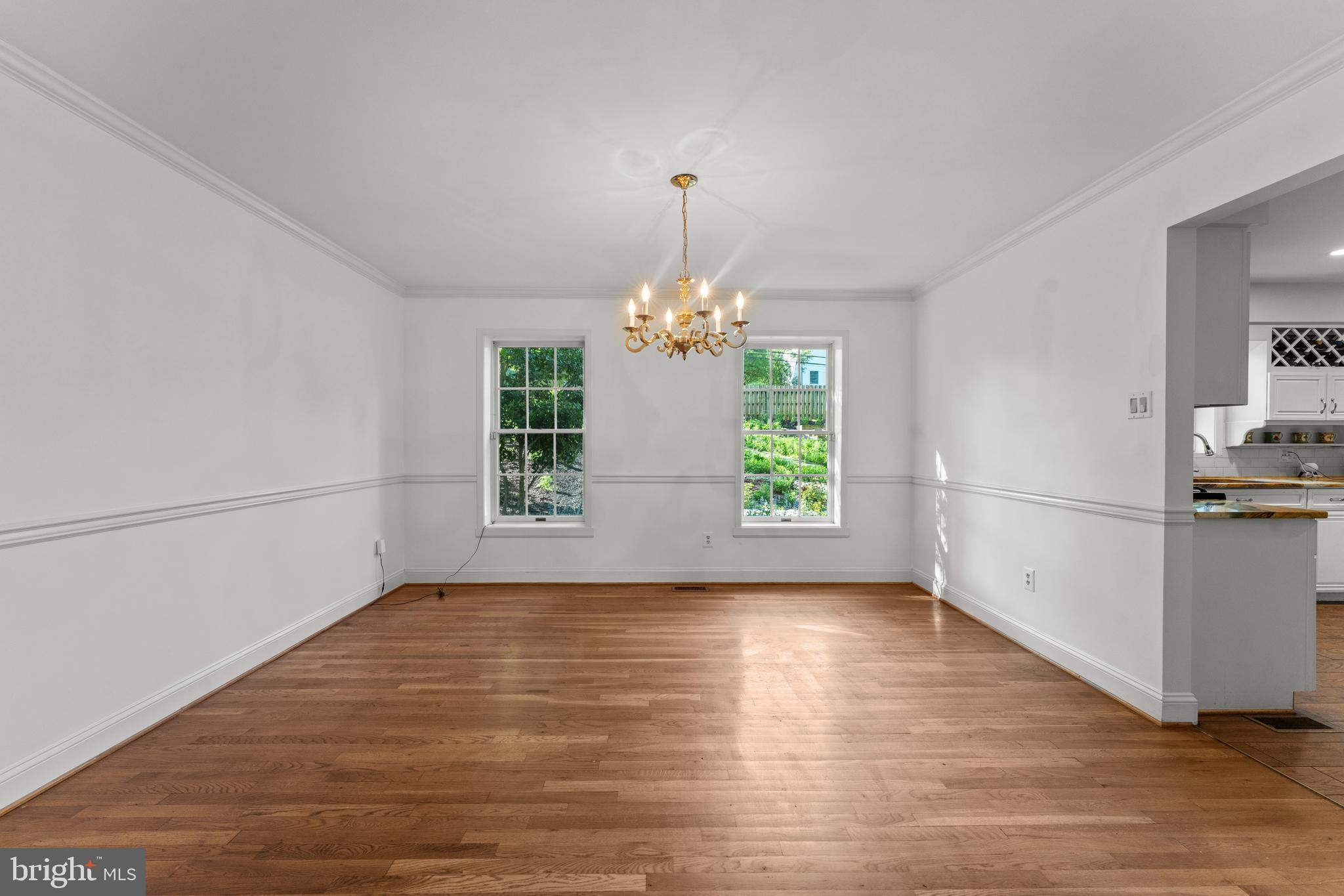 MOUNT WASHINGTON - Residential