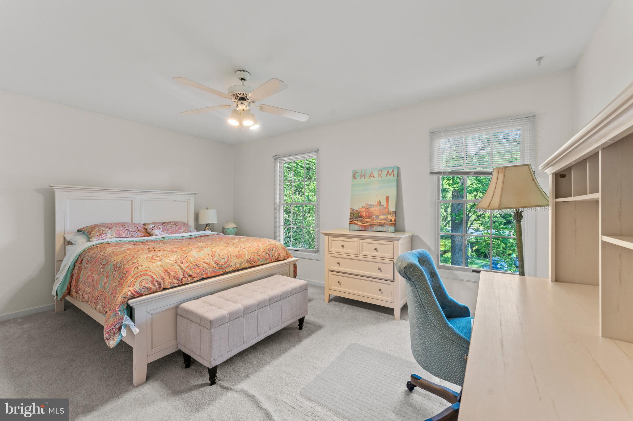 MOUNT WASHINGTON - Residential