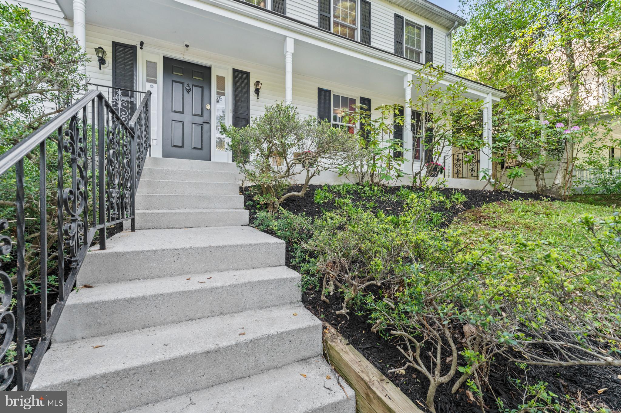 MOUNT WASHINGTON - Residential