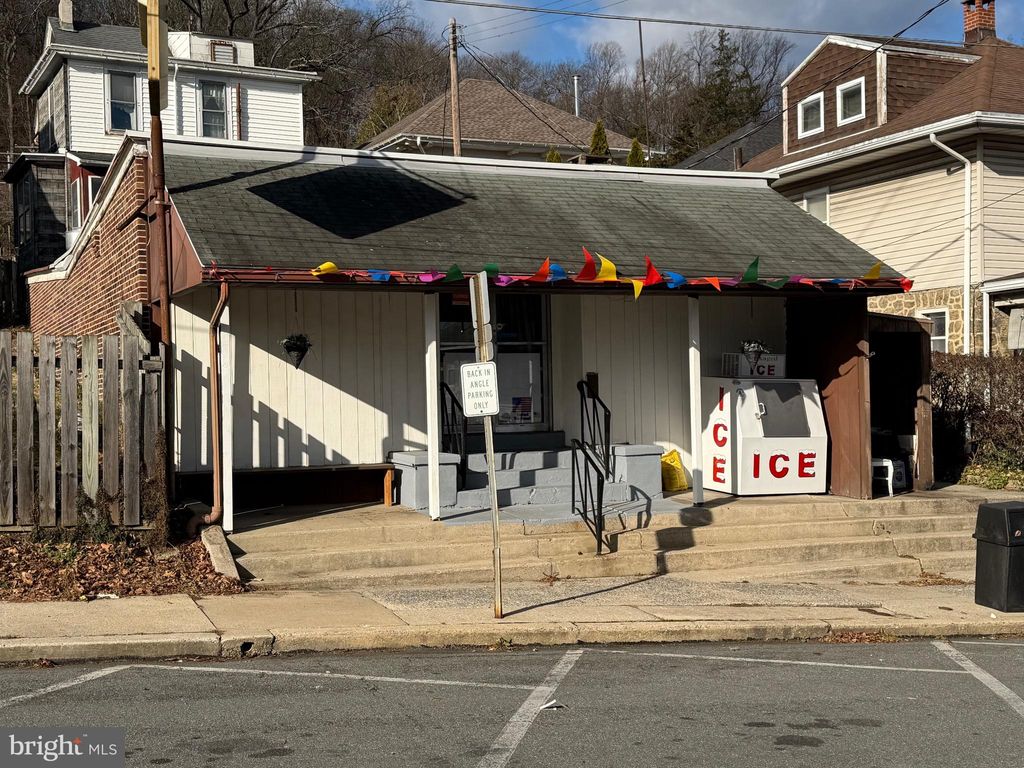 Photo of 232 Carsonia Avenue, READING, PA 19606 (MLS # PABK2066468)