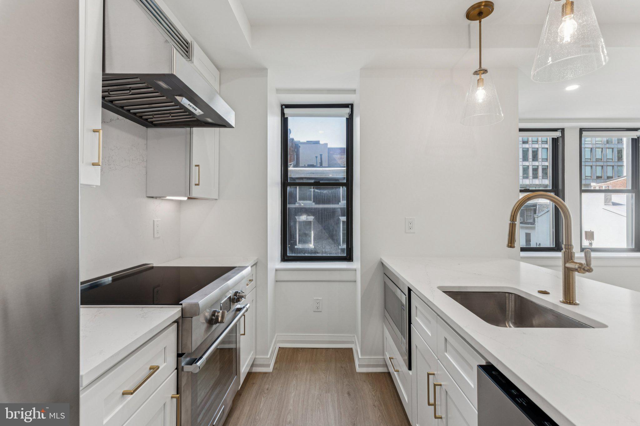 RITTENHOUSE SQUARE - Residential Lease