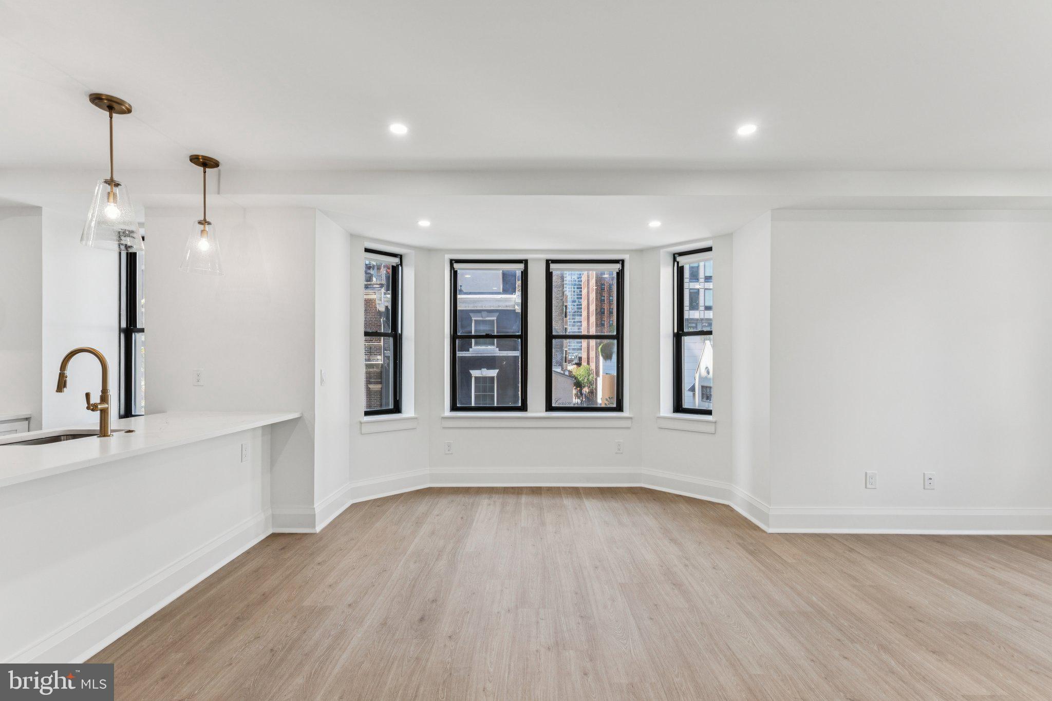 RITTENHOUSE SQUARE - Residential Lease