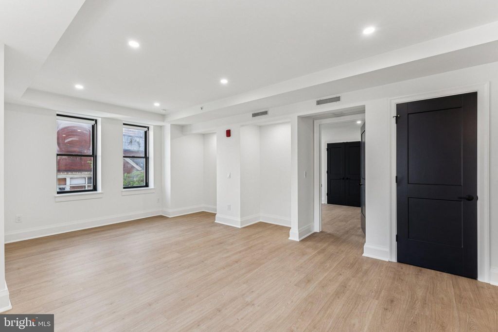 Photo of 135 S 19th Street #308, PHILADELPHIA, PA 19103 (MLS # PAPH2558140)